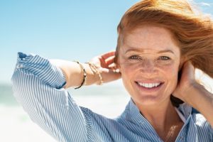 example of cosmetic dentistry and how it can help with smiling and confidence